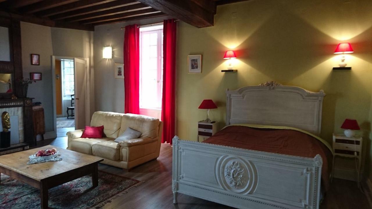 Bed and Breakfast Pierre Deluen Domaine De La Grange De Quaire Chassenon Zewnętrze zdjęcie