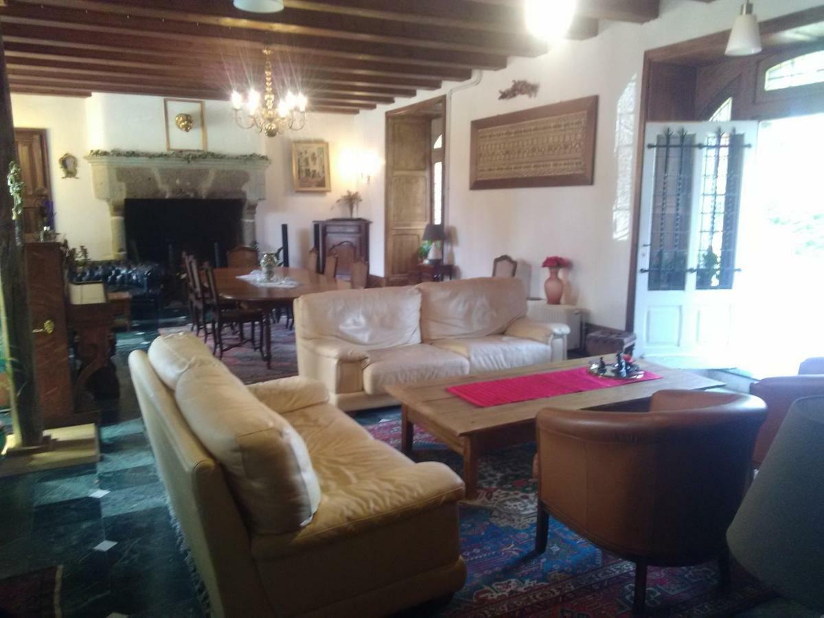 Bed and Breakfast Pierre Deluen Domaine De La Grange De Quaire Chassenon Zewnętrze zdjęcie